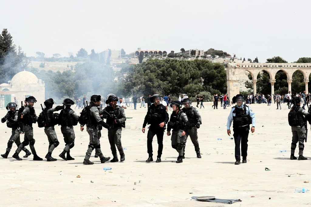 #Israel occupation forces fire rubber coated steel bullets , sound grenades ,and tear gas at worshippers in alaqsa mosque .
#savesheikhjarrah 
#Palestineunderattak
#israeloccupation
#IsraelTerroristState
#AlAqsaMosque 
#AlAqsaUnderAttackk