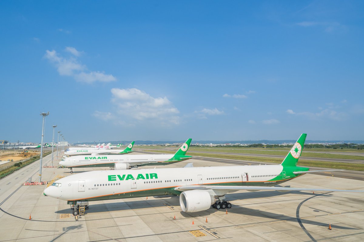 Let’s review some stunning pictures while staying at home during pandemic !😉

#pandemic2021  #shootlife #taoyuanairport #aviationlovers #aviationphotography #airplane #飛行機 #飛行機撮影 #飛行機写真 #飛行機倶楽部 #飛行機大好き