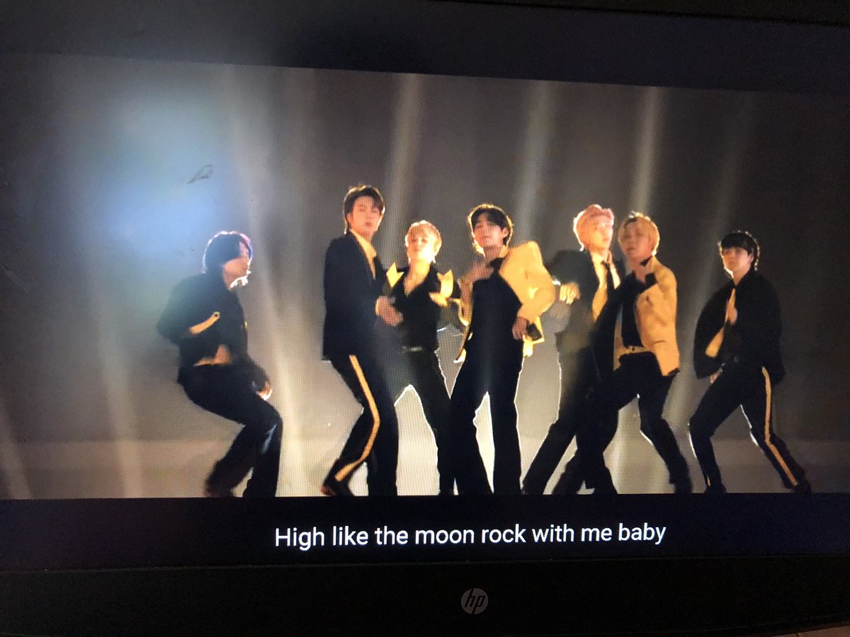 taran_zarina's tweet photo. Стримим и голосуем💜
GET IT, LET IT ROLL 

I’m voting for @BTS_twt for #BBMAsTopSocial

#BTS #BTSARMY #ButterToday #withbtskz https://t.co/nq8EsqB5rK