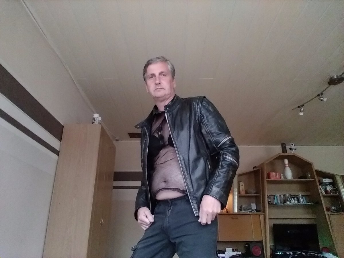 0176 834 267 36 gerne WhatsApp