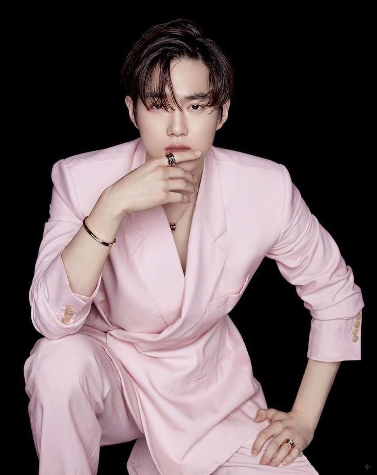kpopredictions_'s tweet photo. #AllForJunmyeon 
#2021HAPPYSUHODAY 💙 https://t.co/lmkuuxzHAM
