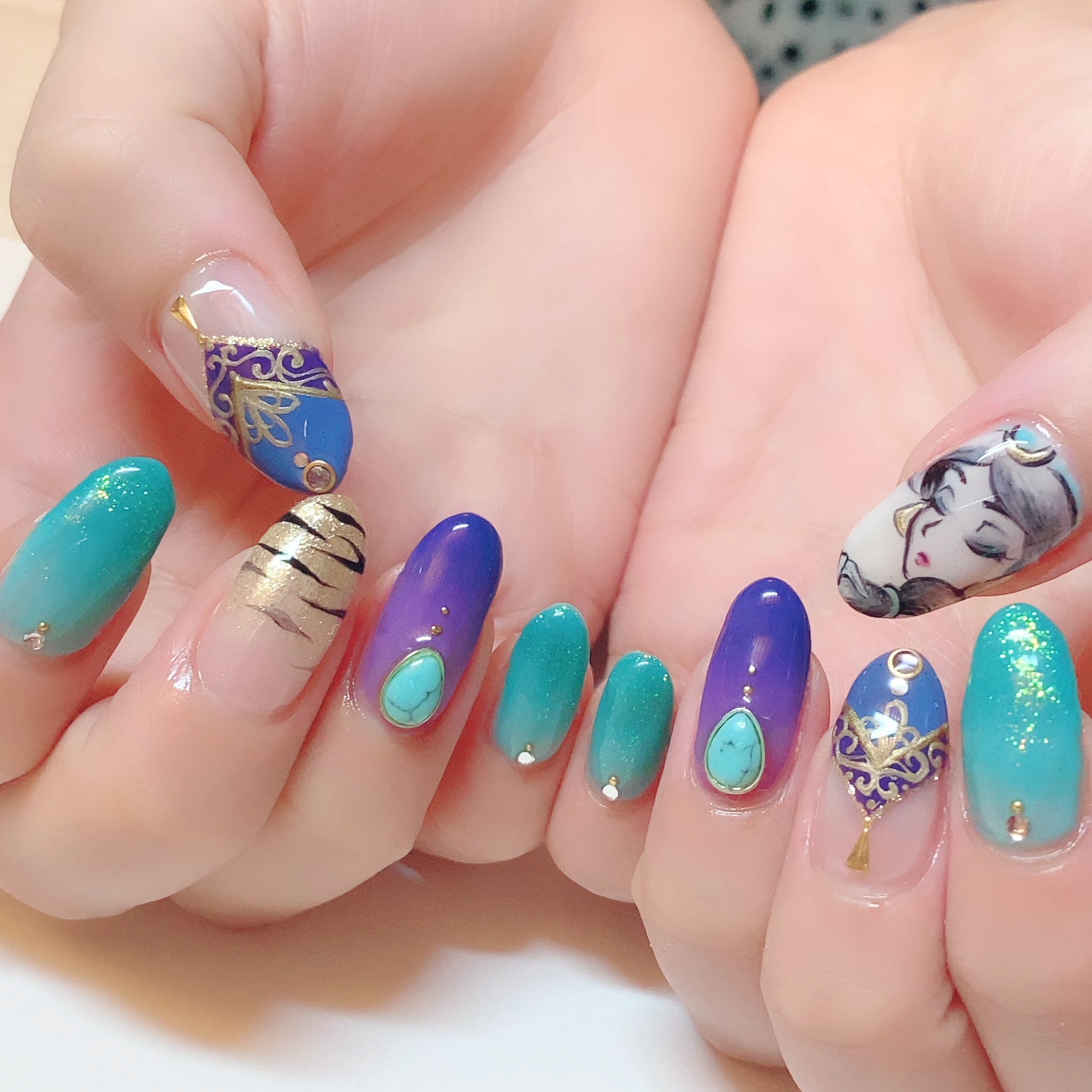 Koririo Nail お友達のネイル替えました ディズニーネイル新作 プリンセスジャスミンイメージ やっぱり アラジンは最高 ディズニープリンセス ジャスミン アラジン T Co Jknyzv8kd5 Twitter