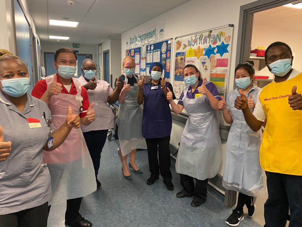 Today’s lunch service on Mckissock ward, where @afclough007 and @VickyMo83965879 also took the time to congratulate staff for achieving silver in the ward accreditation programme this week. Well done to all teams involved!