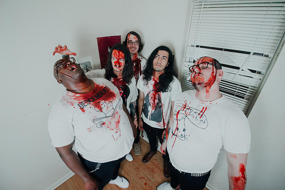 brooklynvegan's tweet image. Kaonashi's vastly ambitious chaotic post-hardcore concept album 'Dear Lemon House...' is out today

We spoke to the band about the record's themes, influences, and more: brooklynvegan.com/kaonashi-inter…