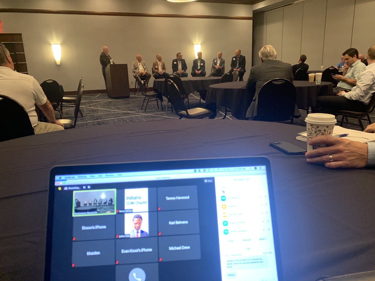 IndianaCCIM's tweet photo. Talking capital markets this morning and welcoming in-person and online attendees.  Great to see you! https://t.co/x47osOLTT0