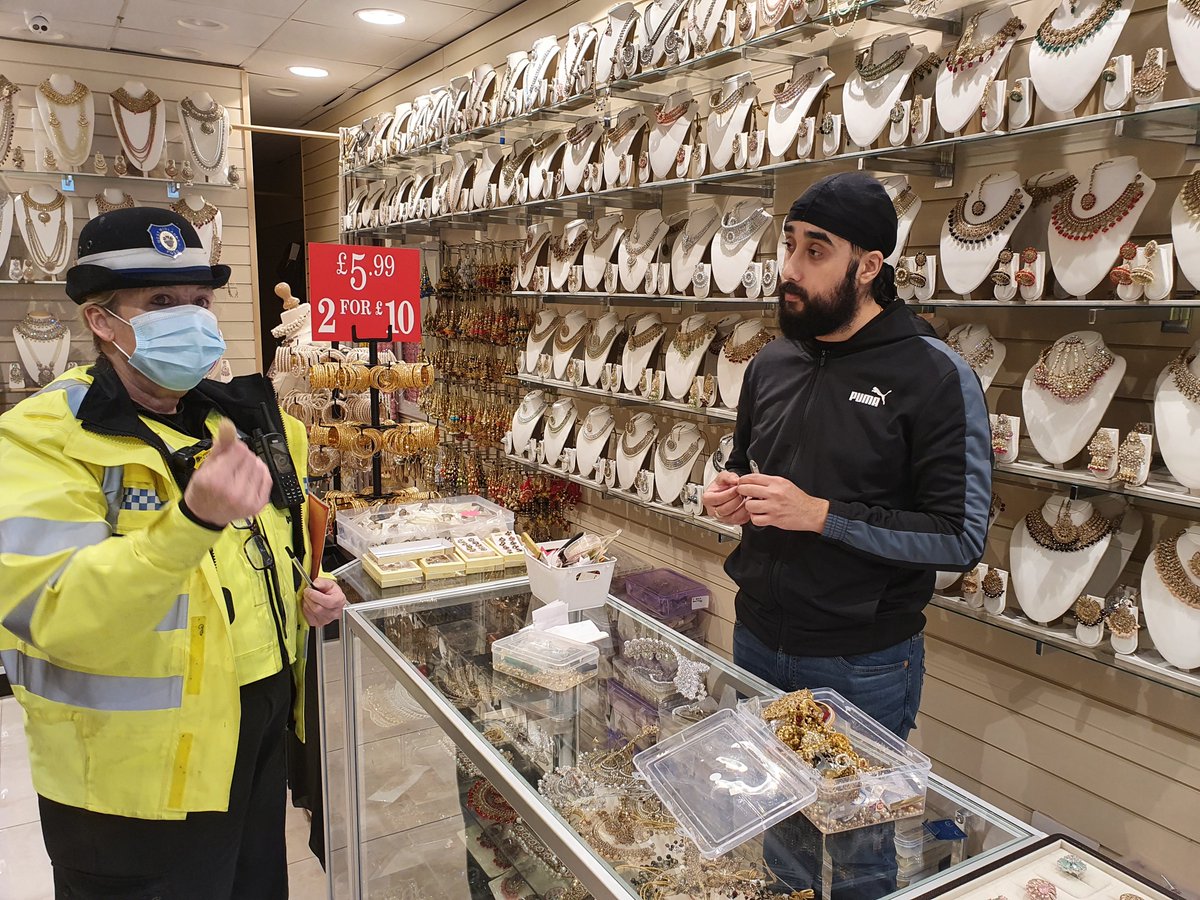 SohoRoadWMP's tweet photo. Officers been engaging with Soho Road businesses and educating them on @StreetWatchWM and the benefits of members joining up.@WMPolice @SohoRoadBID @DaveThompsonCC @SuptGMorris #comejointheteam https://t.co/ZpGZtYmrGm