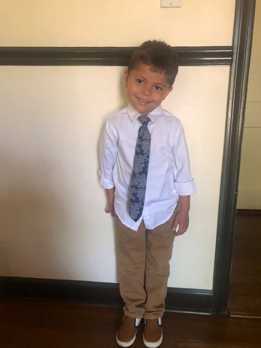 SwamyVikings's tweet photo. Shay is dressed to impress for the Q&amp;U wedding today!! 👔❤️ @guarino_FLC https://t.co/kIPEJqi2nj