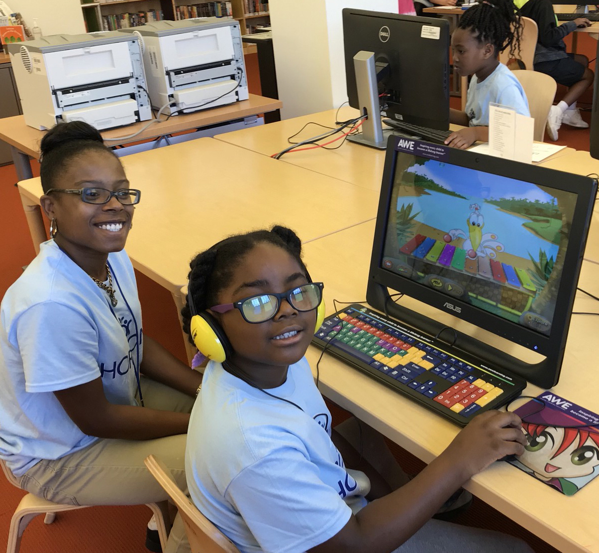 horizonshr's tweet photo. Horizons expert teaching staff delivers academic instruction in reading, math and STEM to eager students during the six-week summer program, including coding content for  #FeatureFriday ! https://t.co/JDhatAHxmp