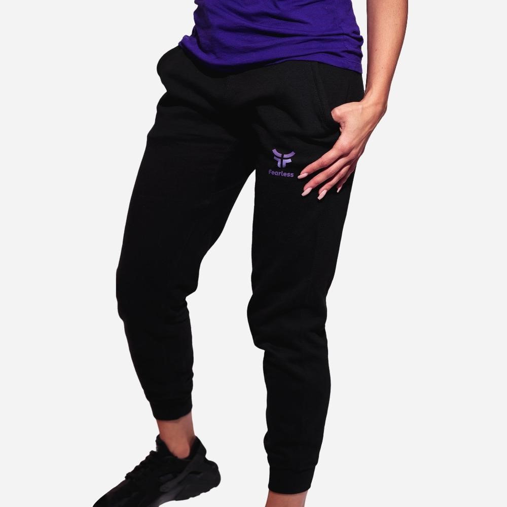 FearlessDoers's tweet image. Streetwear for work, for play, for whenever you're on the go. #weekendcomfort
#workdaystyle
#allseason
#joggers #FearlessTogether