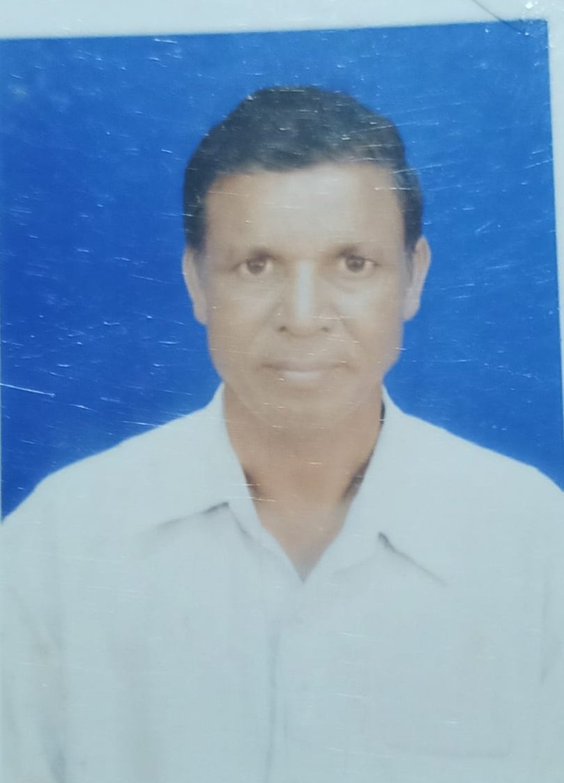 tapan_behera85's tweet photo. 🆘🆘🆘
Kishore Chandra Behera (62 yrs)
Village-Ranja, Khamar, Pallahara Block
(Presently staying in Angul Town)
Covid 𝐏𝐨𝐬𝐢𝐭𝐢𝐯𝐞 today,
 𝗢𝘅𝘆𝗴𝗲𝗻 𝗟𝗲𝘃𝗲𝗹 𝟳𝟴
Presently taking insulin twice view diabatics
Need immediate attention.🙏
Contact No- 8328869331(son) https://t.co/ehA2uqpOXR