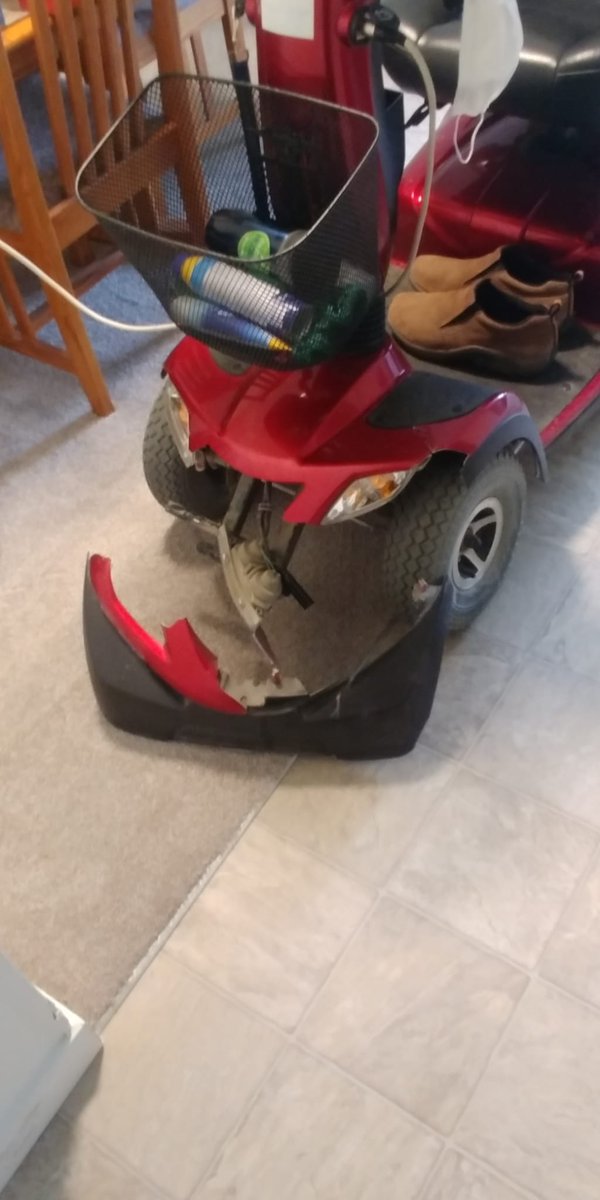 GaiaResearchMB's tweet photo. My cousin, who is battling both heart issues and cancer, was riding his mobility scooter in front of @ManitobaMuseum yesterday around noon.  An SUV cut him off, hit him.  Looked him right in the eye, and took off.  Anybody witness?  Cameras near there? @wpgpolice @downtownbiz https://t.co/jPZmzzio5u