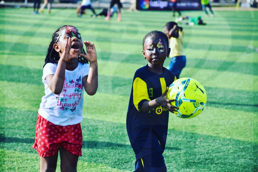 f8ballersafrica's tweet image. Our 5 year old DIVINE GAMBO at the @thenwfl (Nigerian Women Football League's) #ShowYourOtherSideChallenge #NWFLEvolve event.

WE ° ARE ° CHAMPIONS ⚽🏆