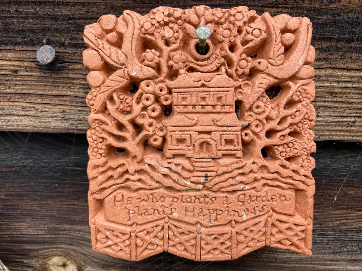 RHSSuffolk's tweet image. In a very peaceful spot on our 200 acre site, the RHS Community Vegetable Garden is starting to take shape thanks to the hard work of our pupils. You can see regular updates by following @RHSGarden 
#gardening #GardenersWorld