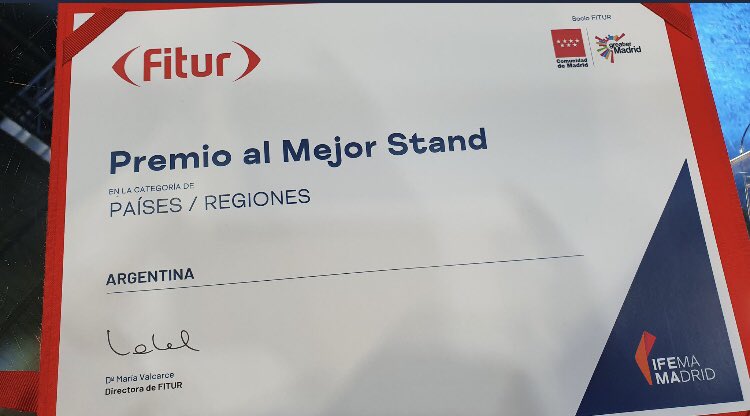 ARGenesp's tweet photo. 🇦🇷Argentina recibió el premio al Mejor Stand #FITUR2021 y el premio al Stand más sustentable 2021

@fitur_madrid @TurDepAR @CancilleriaARG https://t.co/18b3xhVh8W