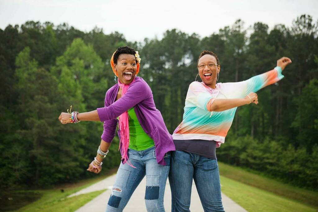 HeartStringsme's tweet photo. Helllllllloooooo Friday! How are y’all moving about this weekend? https://t.co/dkIpUZNr4K https://t.co/a0VaA7gXJL
