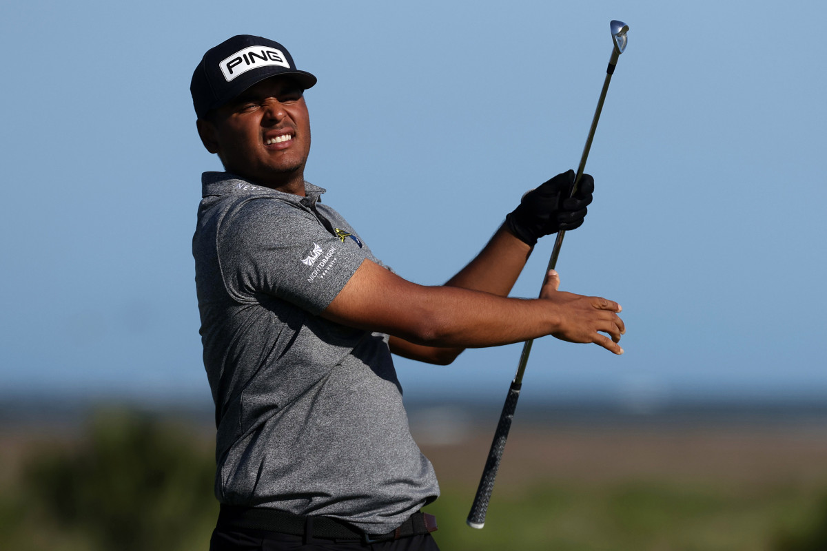 Sebastian Munoz's day went downhill after driving ball into trash can at PGA Championship