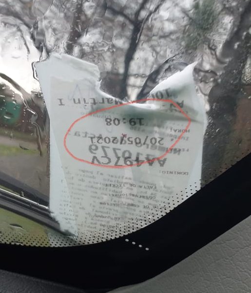 CerderaMartin's tweet image. Los comerciantes tienen que cerrar las persianas 19hs, pero la empresa de Estacionamiento Medido sigue facturando después de esa hs. @LeoIntendente espero que con las nuevas restricciones la empresa no salga a la calle. 

Foto enviada por comerciante de la ciudad.