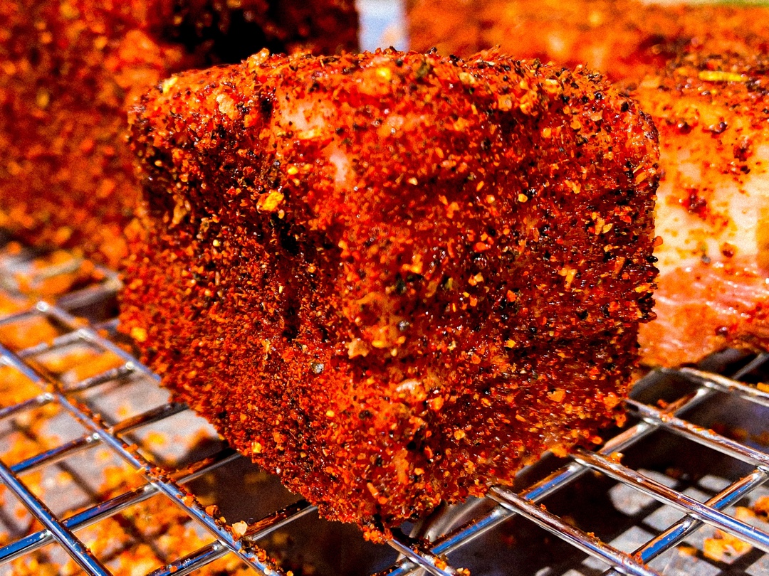 HooksSpiceRubs's tweet photo. Bacon Belly Burnt Ends...
🥓🔥
This is a recipe based off of the @OldArthurs recipe in the “Black Smoke” book by @adrianmiller
📓
We ate....all... of...them.... #noshame
🤤
Grab your bottle of Tacos Everyday on our site https://t.co/15xLpzICFd
🙏🏾🤘🏾
#WeSmokeMeat #Matt712 #family https://t.co/kgUF1HqSdQ