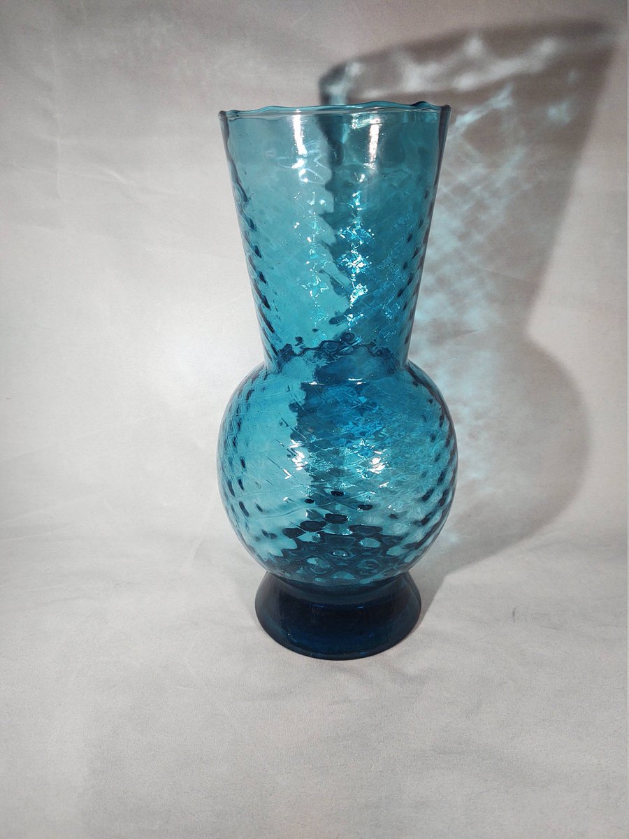 Excited to share the latest addition to my #etsy shop: Empoli Optic Diamond Blue Vase etsy.me/2T9vA3J #blue #empoli #empolivase #diamondoptic #blueempoli #uvreactiveglass #glassthatglows #italianglass #italianvase