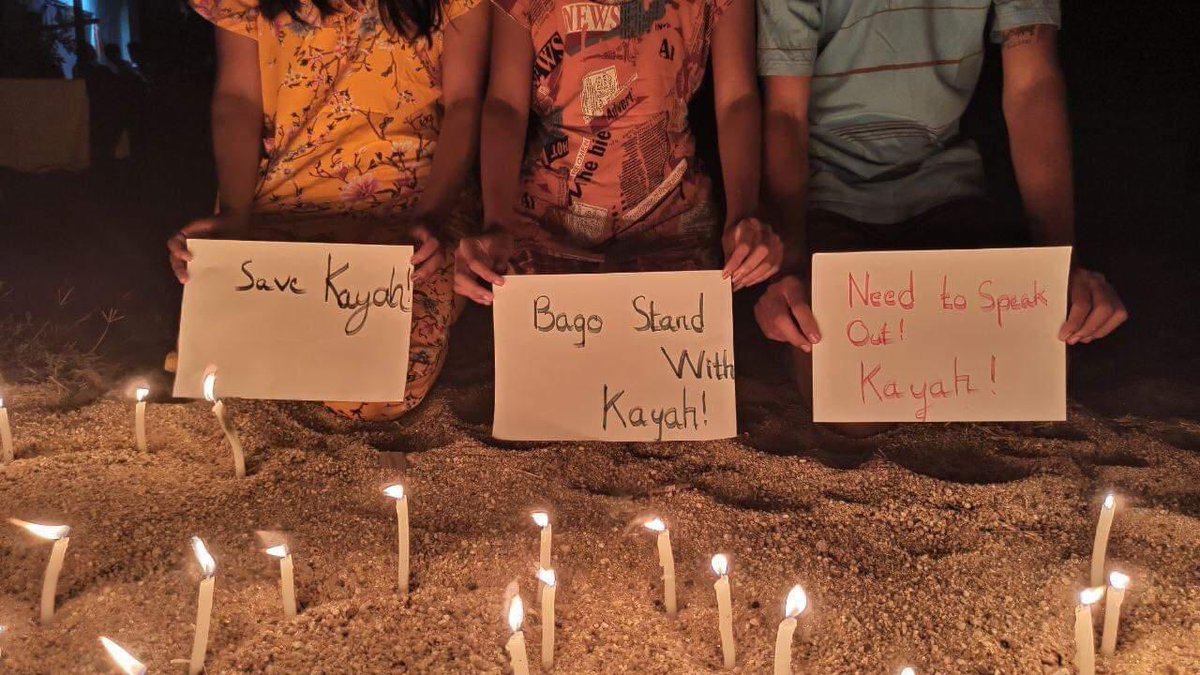 NaingOo1994's tweet photo. People in Bago held a night protest today to show their support for the people of Kayah State and to protest the military junta's brutality there.
#May21Coup #WhatsHappeningInMyanmar https://t.co/JNvTx1sphJ