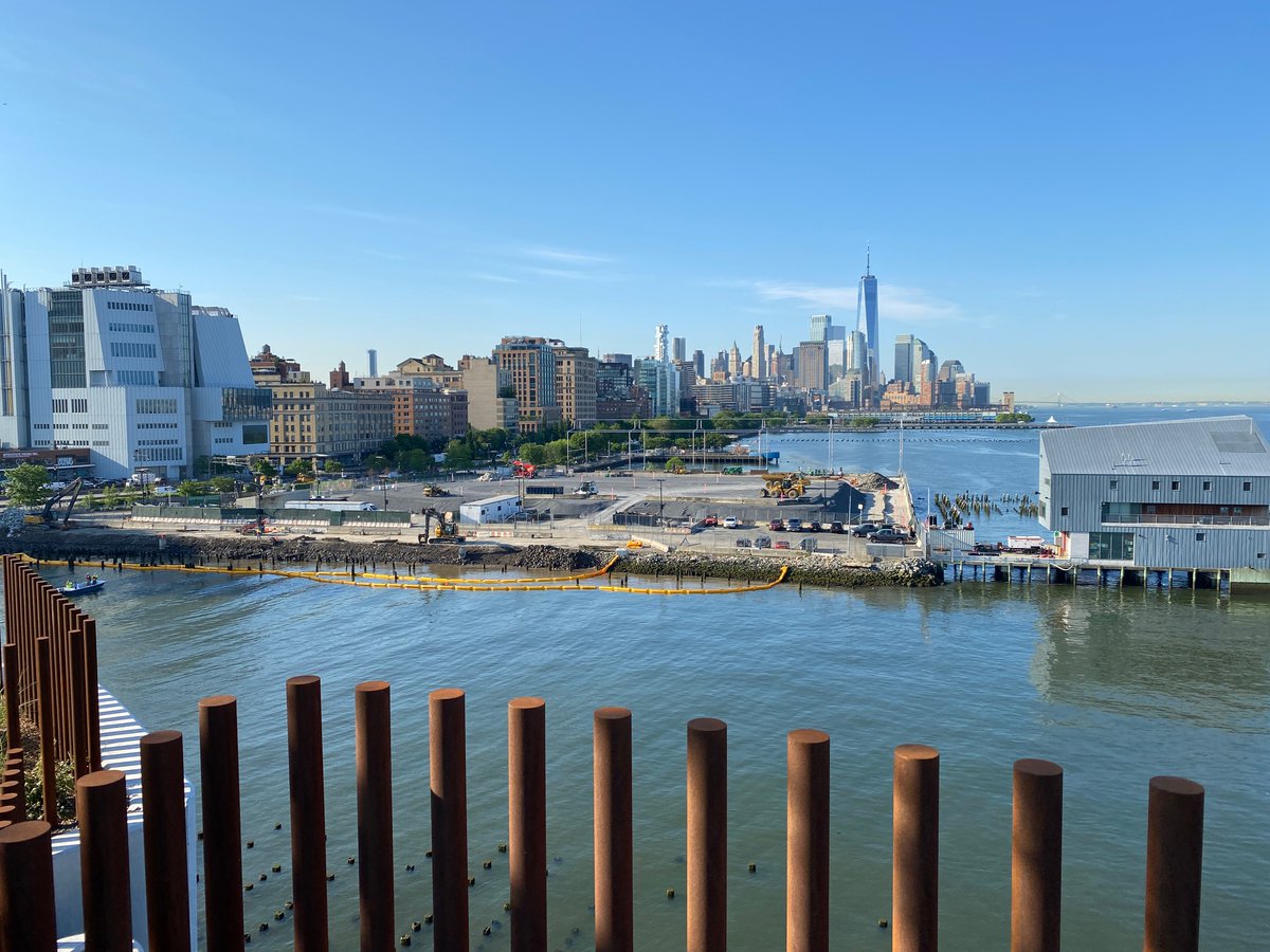 mola_viajar's tweet image. Primer día en 🗽 #NuevaYork y toca inaugurar el nuevo 
🌳🌿 parque Little Island 😍 ¿Qué os parece?
#LittleIsland #NYC