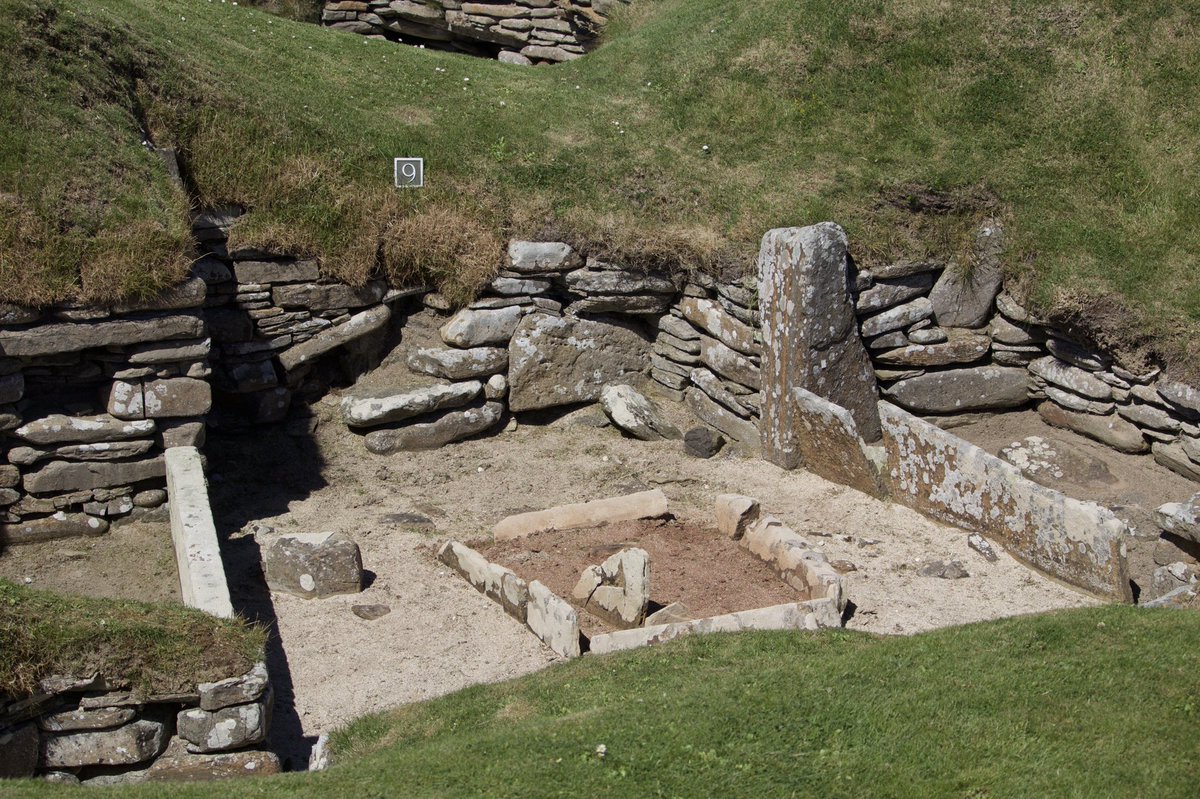 For today’s #MayIRecommendA2Z  a UNESCO site, Skara Brae in the Orkney Isles. 
The site was occupied from roughly 3180 BC to about 2500 BC and is Europe's most complete Neolithic village. 
@journiesofalife @live4sights @cruiselifestyl @coolonespa