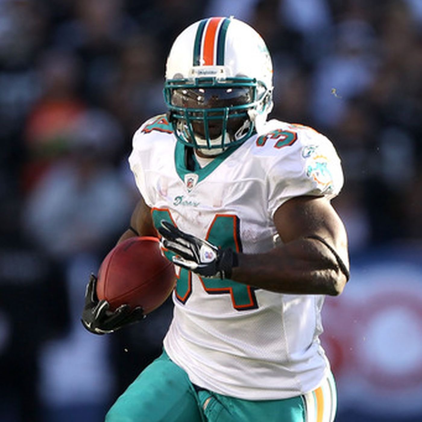 Happy 44th birthday to former RB Ricky Williams  