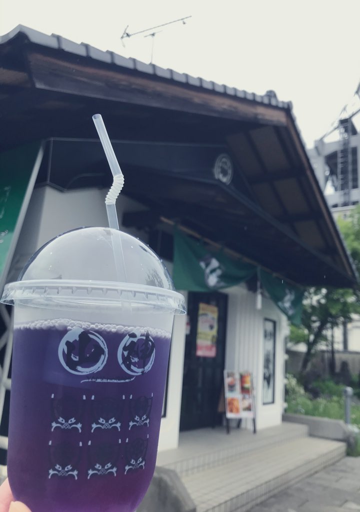 ちっち 遠野市の 山神 Yamanogami さんへ初訪問 伝統芸能を感じる店内 私が選んだメニューは トーストサンド ホップソーダ こんなにふわふわなトースト初めて それとホップソーダも初めて飲みましたがクセが無く後味スッキリでした 遠野