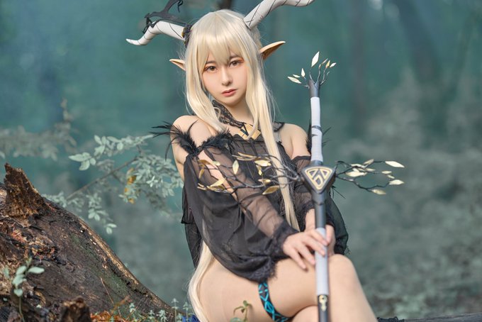 Twitterのコスプレ画像15