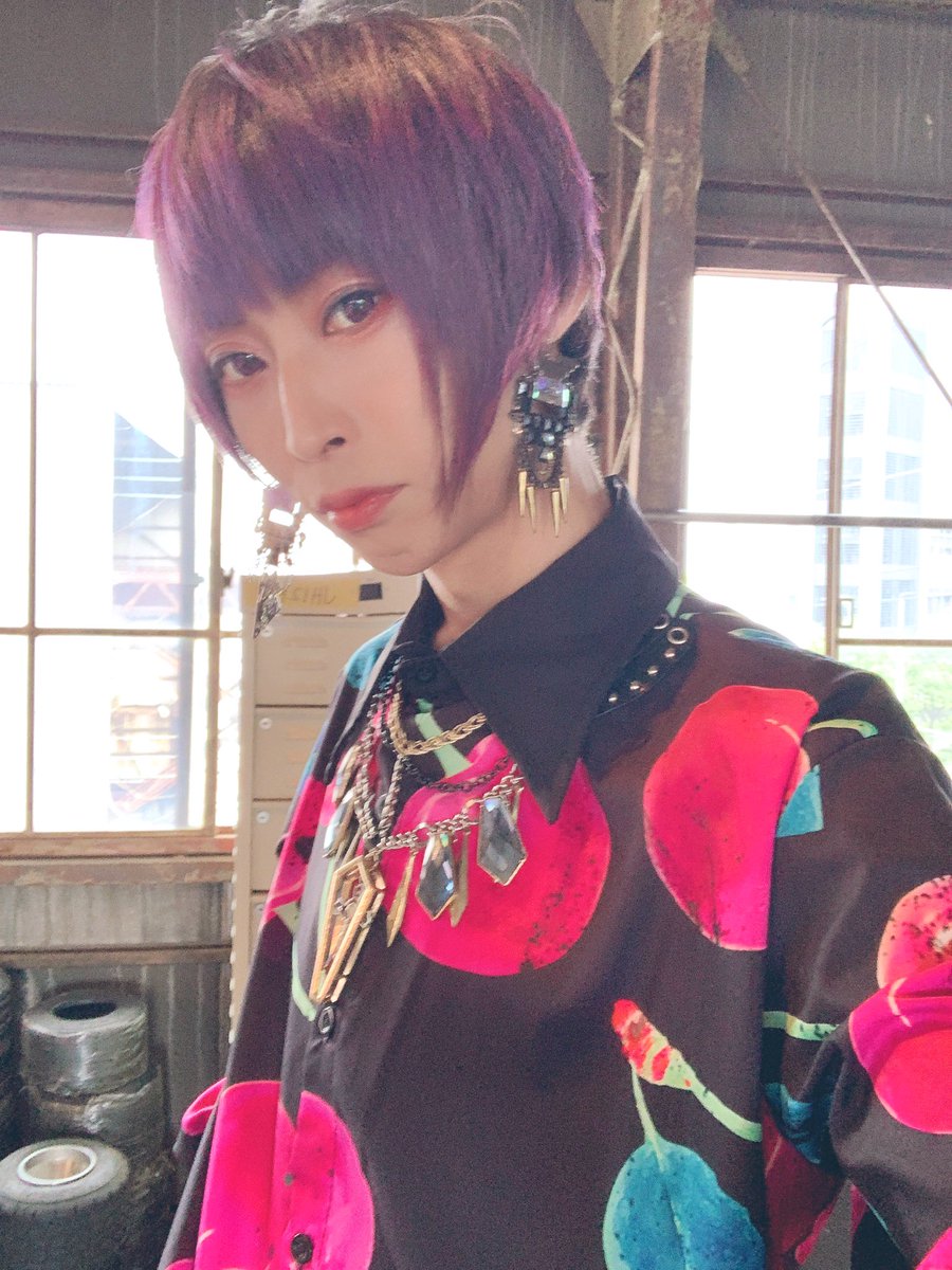 himitu_intetsu's tweet photo. こんな時期だけど、明日はライブできることに感謝です。彩冷えるらしく、みんなで大切な１日にしましょうね。
来れる人は気を付けてきてね！
LINE CUBE SHIBUYAでお待ちしています☆ https://t.co/toMLNnLIwF