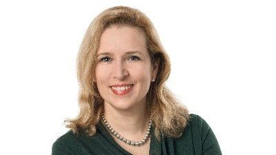 CircleofWine's tweet photo. A fascinating discussion with @FelicityCarter about #cleanwine. Transparency and clear labelling about what is in a wine is the way forward. Positive and fact based messaging is also essential so the consumer can make an informed choice. #winehealth #winebenefits https://t.co/t3PPc1NGG7