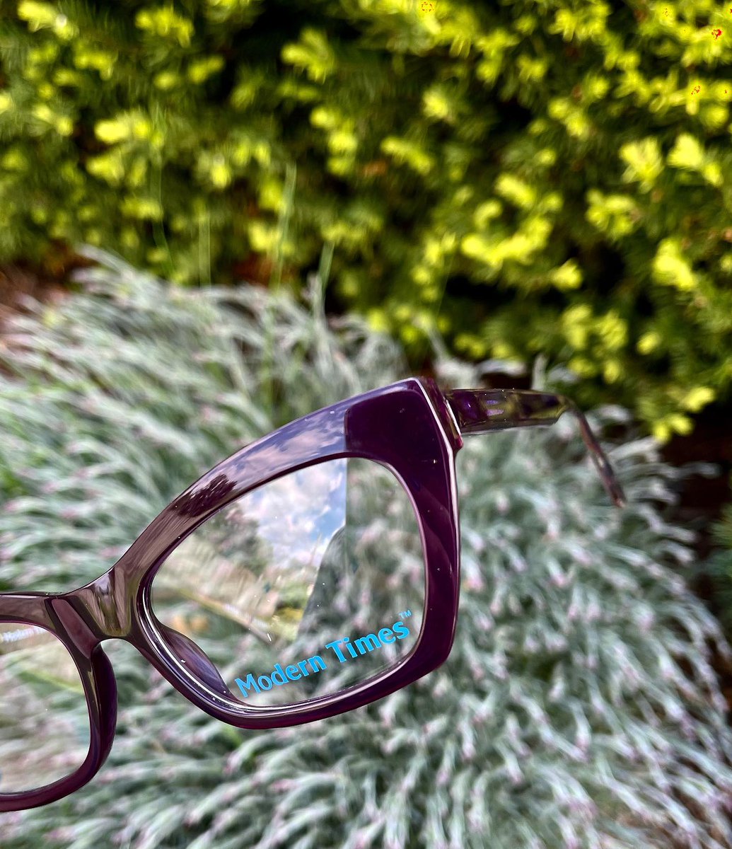 ModOptAfrica's tweet photo. Brighten up your Friday with Modern Times. ππΆ
Model: Idolize (Modern Times Collection)
@modernopticalafrica #modernopticalafrica; #LoveMyModerns; #ModernOptical; #eyecare #affordableeyewear #eyewearfashion #optical #OpticsSA; #optometry #Optometrist #vision #EyewearForAll https://t.co/bG8W9LhcMi