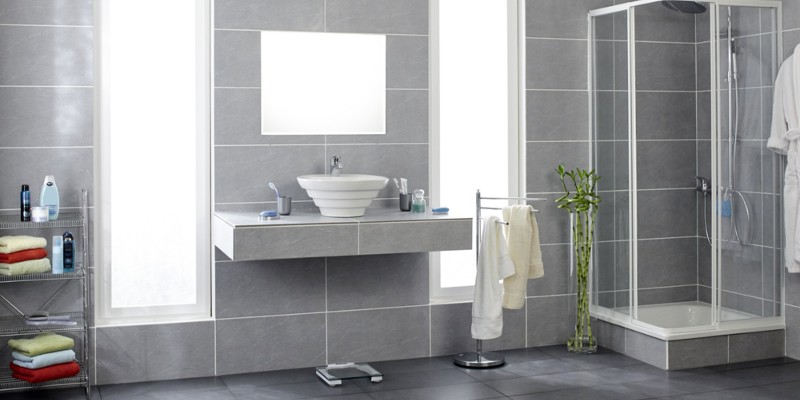 em_kernsATX's tweet photo. Wondering which kind of tile is best for your #bathroom? Check out these #hometips.  https://t.co/ATf7IryRtt https://t.co/YqEWYMBtVE