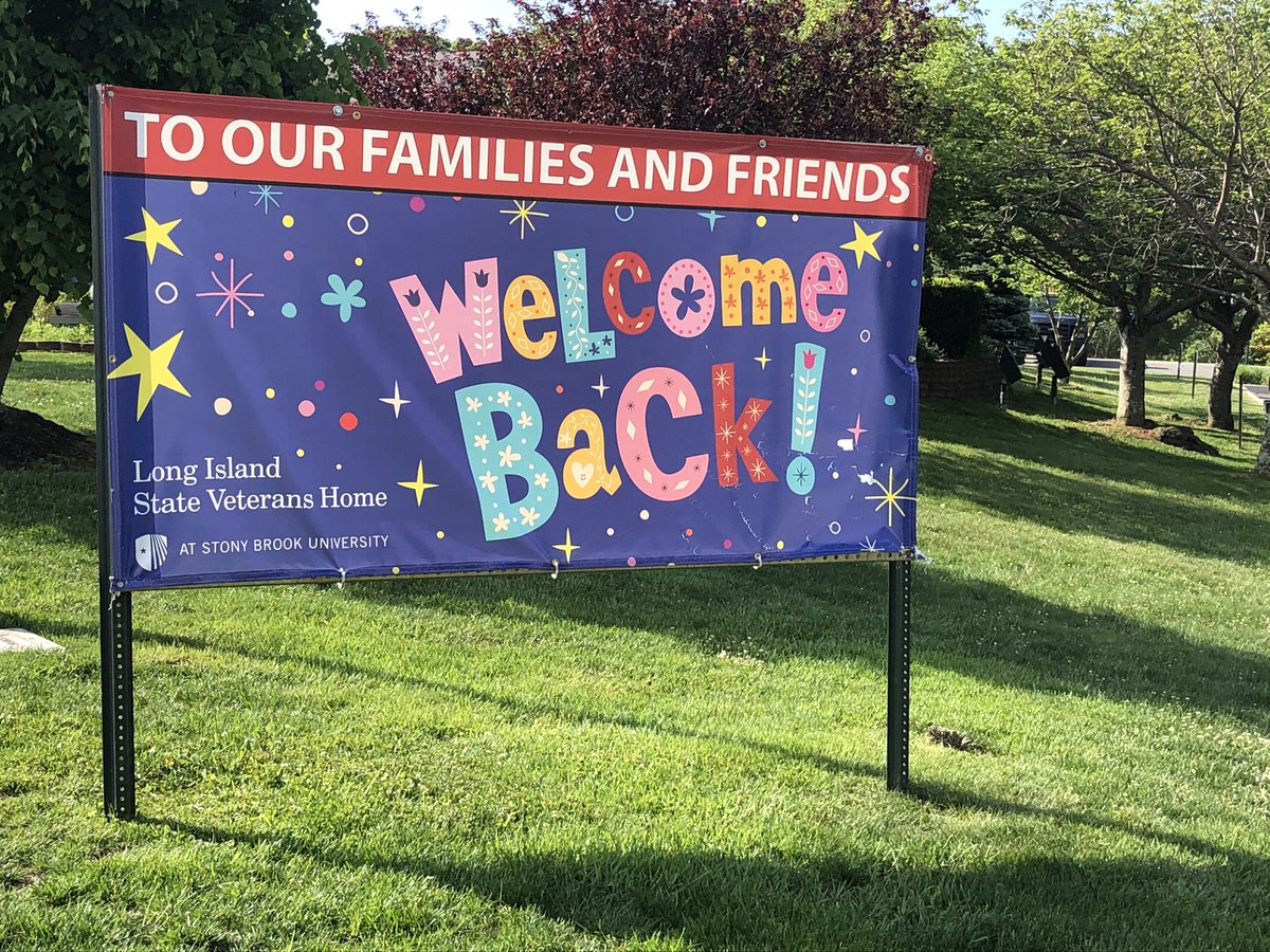 kathywisnewski's tweet photo. National Grid volunteers plant flowers at Long Island State Veterans Home in Stony Brook 30th year Anniversary. National Military Appreciation Month @nationalgridus #GridGivesBack https://t.co/5FRtYkSafh