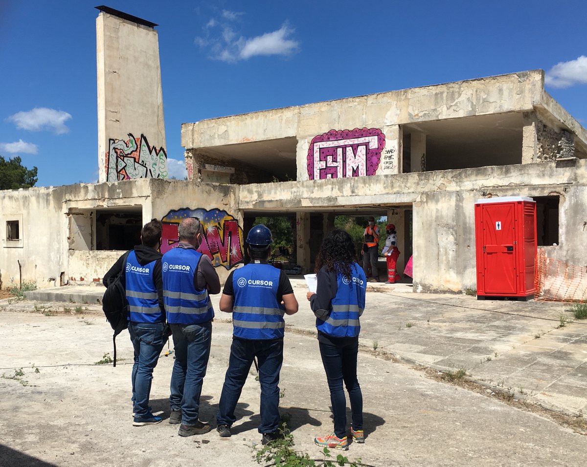 CURSOR_H2020's tweet photo. @CURSOR_H2020 is developing a #SearchandRescue Kit to support #firstresponders https://t.co/KWruuli6C5. 

Great Field Test in Greece today - we have successfully tested our Information &amp; Communication Technology in a realistic environment for the first time @HRTAttica @IccsNtua https://t.co/4pbWZ0lF8E