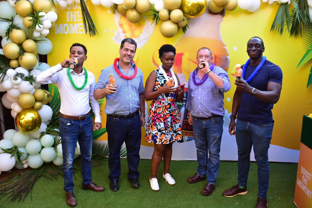 CocaColaBevUg's tweet photo. The theme is Tropical wear πbecause what's more refreshing than a colourful fun filled event.π
#BoostTheMoment #FruityBoost https://t.co/z3G2uhjRIu