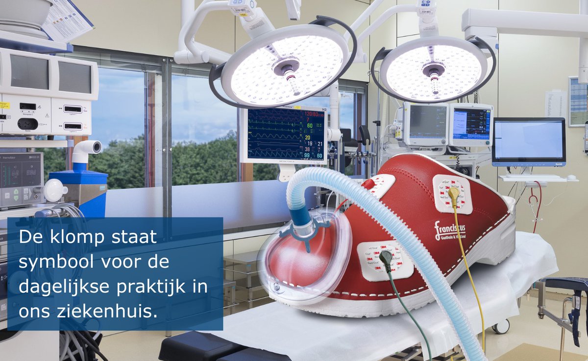 Onze rode Franciscus klompen staan symbool voor de dagelijkse praktijk in Franciscus Gasthuis &amp; Vlietland. Lees meer over deze totem, die is ontstaan uit een  arbeidsmarktcampagne.  sowo.kr/S33eHFRE