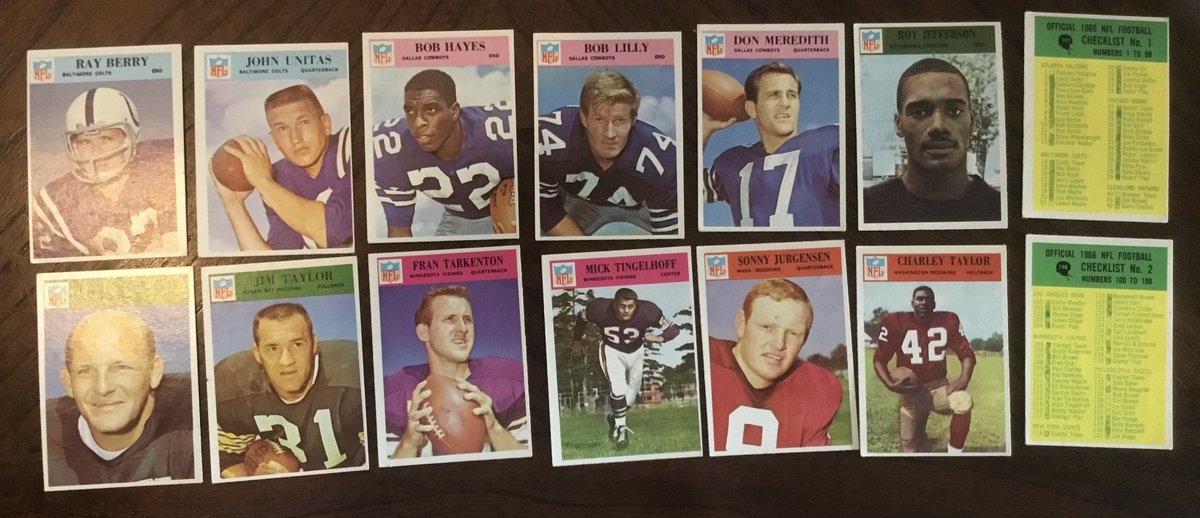 McLauchlin's tweet photo. SO much cool stuff in my eBay store: ’71 Clemente, a HUGE ’66 Philly football lot (96% of the set!), ’73 Nolan Ryan and MORE! Go: https://t.co/KeKRuR6Che https://t.co/j5Uzzxsxf2