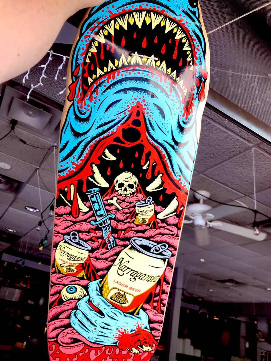 CharltonsGrlTap's tweet photo. Amazing Narragansett Beer long board from our sponsors of The Originals Lounge featuring Laura Lockie &amp; Friends at 7 pm tonight! #charltons #gansettbeer #livemusic #johnscreek #originalmusic https://t.co/wRQ7FLuK8i