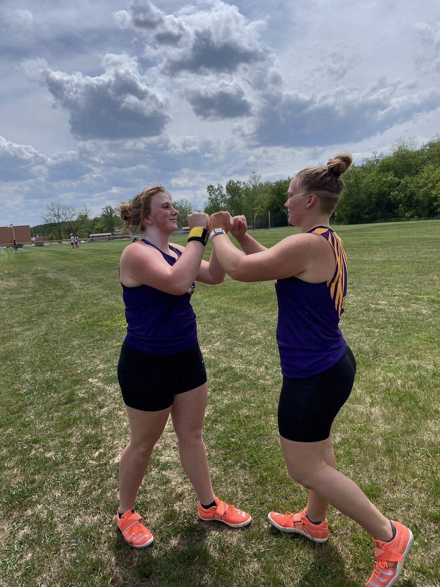 Marvins go 1-2 in shot put at regionals - <a href="/sarahmarvin_23/">Sarah Marvin</a> 49’10.75” (new school record) and <a href="/becky_marvin/">Becky Marvin</a> 37’9” - both headed to Jenison on June 5th! <a href="/ArgusPreps/">Argus-Press Sports</a> <a href="/BrendanSavage/">Brendan Savage</a> <a href="/statechampsmich/">STATE CHAMPS! Michigan</a> <a href="/JonathanD_TV/">Jonathan Deutsch</a>