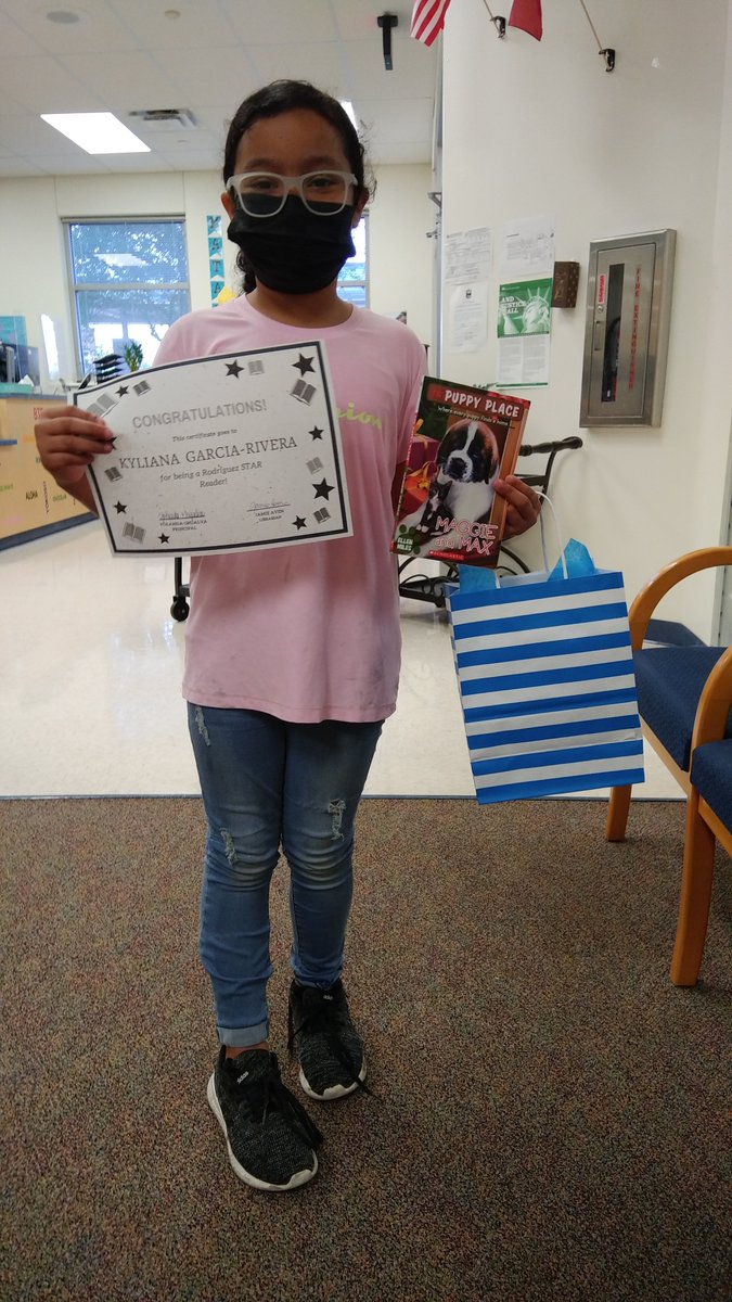 AvenJLH's tweet photo. @RodriguezESISD @MatsRead #MatadorsRead #SeguinReads #BetterTogether The 1st, 2nd, 3rd, and 4th Grade STAR Readers for our 3rd 9 Weeks Grading Period are Penelope Marshall, Nico Francis (not pictured), Lizet Rico, Alan Escobedo Vargas &amp; Kyliana Garcia-Rivera! https://t.co/G6ghTu7PP3