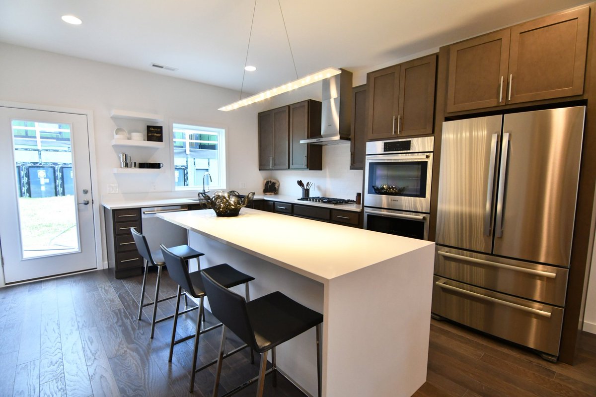 Happy #FutureHomeFriday! The luxury residences of Twenty Four Hundred feature unique interior design finishes. First floor master suites and exceptional floor plans allow for the ultimate in convenience and livability.

Schedule a private tour today: bit.ly/3eAqJRk