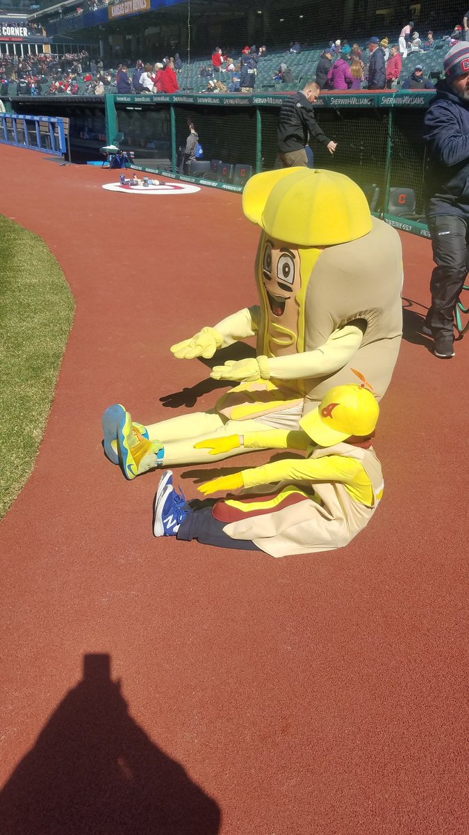 skcrowl's tweet photo. @TribeHotDogs Hope you’ve been stretching, Mustard! https://t.co/4HSBtssIc2