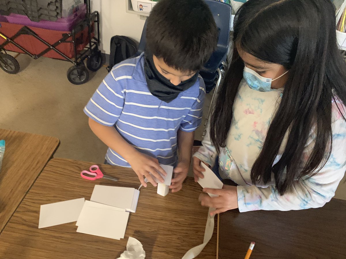 MrsTrowbridge's tweet photo. At its finest...how strong of a tower can you build with only tape and index cards! I love the parents joining in today!!! @PVpridetweets https://t.co/uXKozv7qIs