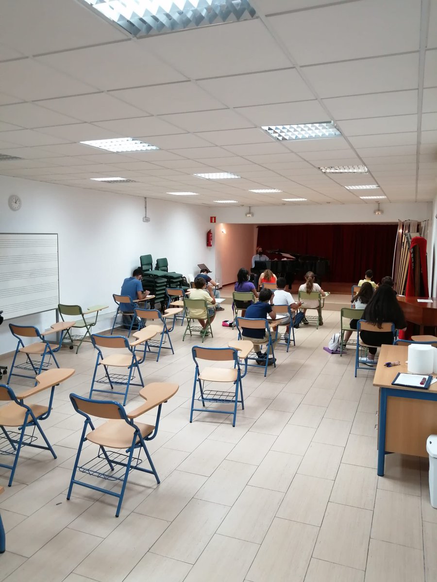 Cristóbal de Morales tweet media