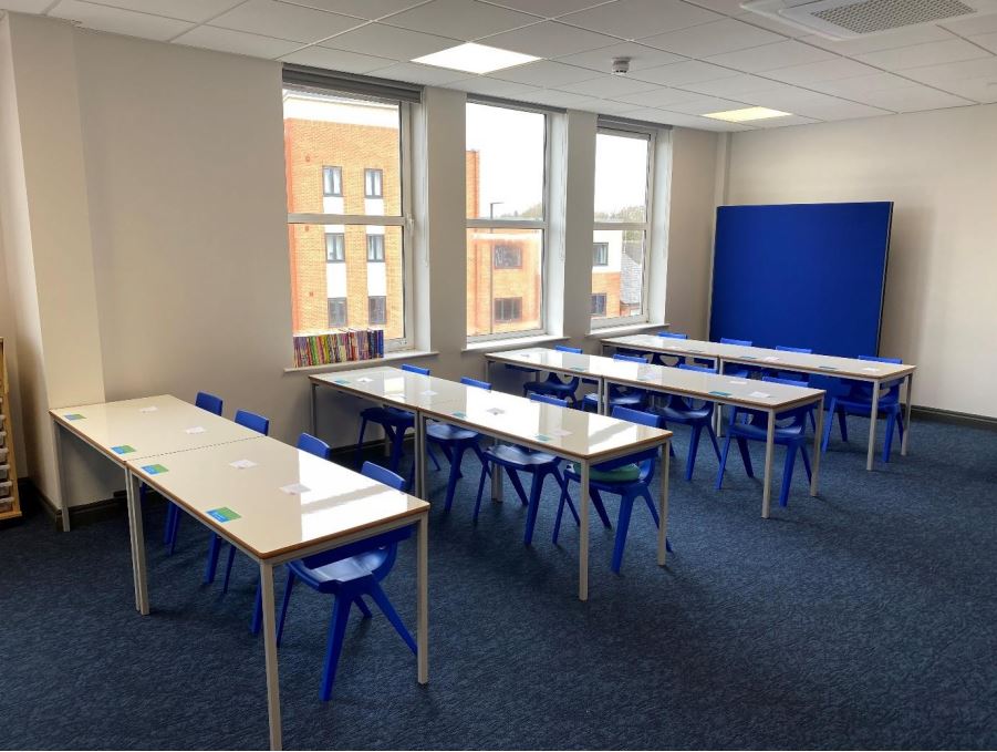 GNASurveyors's tweet photo. Recently completed project for St Mary's School in Derby. To be used as temporary facility for 18-24 months while the DfE rebuilds the school after a fire https://t.co/AaRypmGSIo