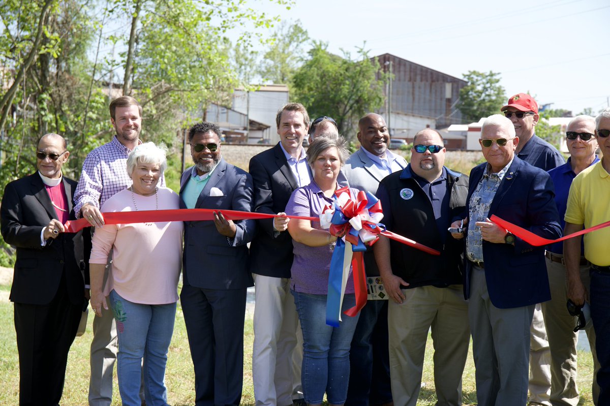 RepMarkWalker's tweet photo. What a privilege it was to be with Lt. Gov. @markrobinsonNC, Mayor Myers, Rep. @KyleHallNC &amp; many others today for the Madison River Park Ribbon Cutting on the Dan. Proud to have played a small part in this process &amp; look forward to North Carolinians enjoying this beautiful spot. https://t.co/Z1xz41Vfdh