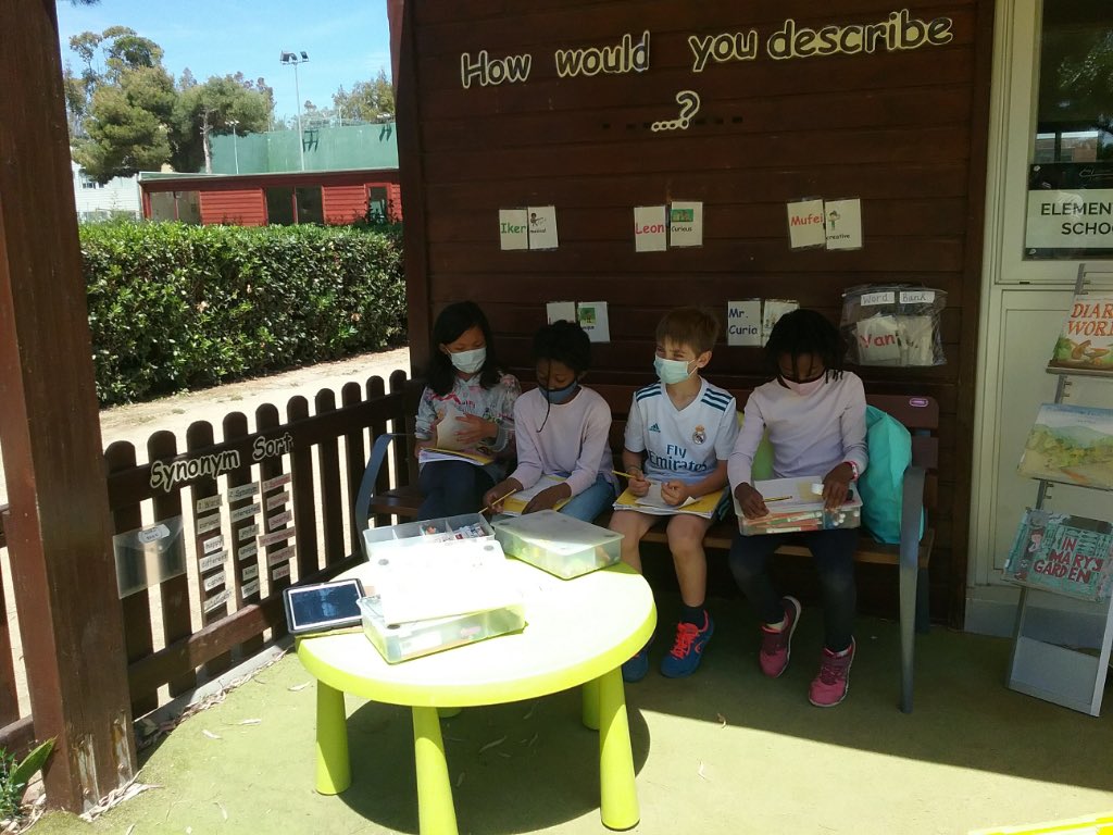 ES_School_Bcn's tweet image. Students in #elementary celebrated Outdoor Classroom Day by having their lessons outside! 

#esinternationalschool #ibpyp #ibworldschool #outdoorclassroom #outdoorclassroomday #freshair #sunshine #greencampus #barcelona #americanschool