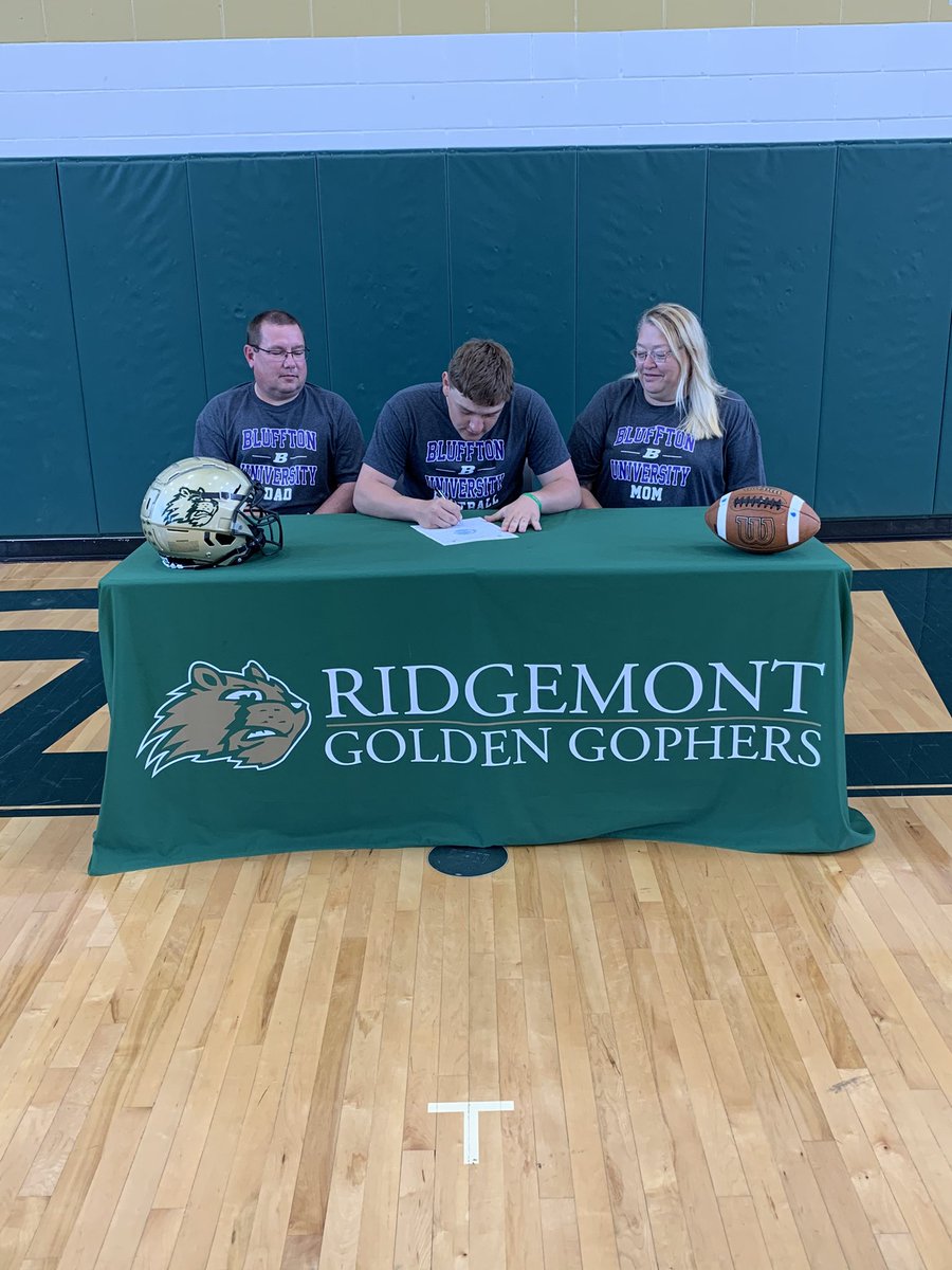 Congratulations to Austin Elsasser for signing to continue his education and football career at Bluffton University!! Great job Austin!