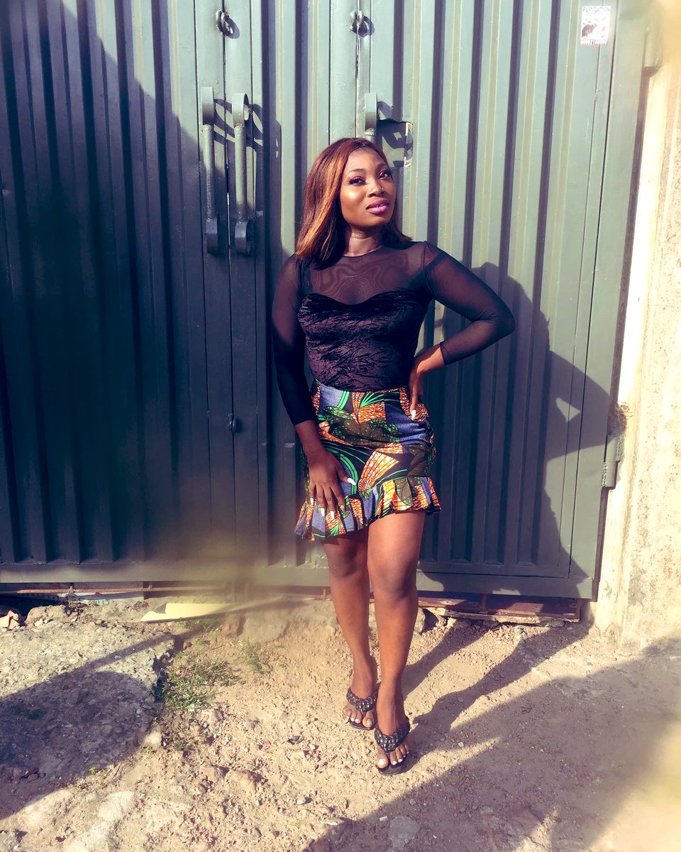 MBimps's tweet image. Cos it’s friyaaaayyyyy💃🏼💃🏼